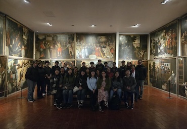 Grupo Interdisciplinario de Estudios Coloniales realizó visita académica a espacios patrimoniales de Santiago