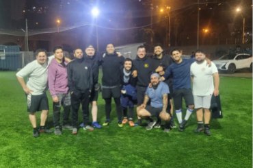 Ir, practicar y reír: el deporte como escape de la rutina