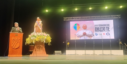 Profesor Juan P. Faúndez expone en congreso sobre Dilexi Te