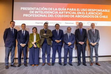 Derecho PUCV fue sede del lanzamiento de la “Guía para el uso responsable de inteligencia artificial en el ejercicio profesional” del Colegio de Abogados de Chile