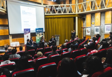 PUCV y DEDECON realizan importante seminario sobre educación tributaria y cultura contributiva